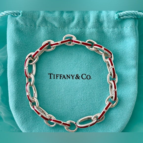 RARE Tiffany and Co. Red enamel and Sterling Silver Clasping bracelet - Picture 3 of 5